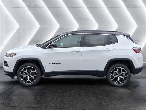 New 2026 Jeep Compass Limited w/ Mopar All Weather Package image 19