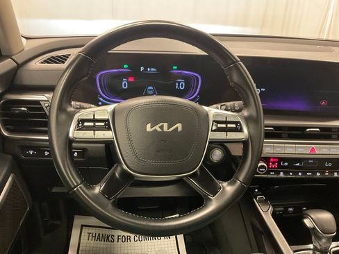 Used 2025 Kia Telluride S AWD/4WD image 23