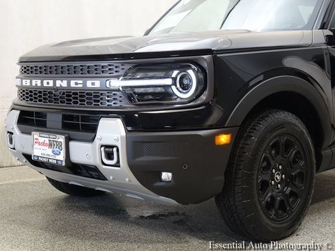 Used 2026 Ford Bronco Sport Badlands w/ Badlands Tech Package AWD/4WD image 3