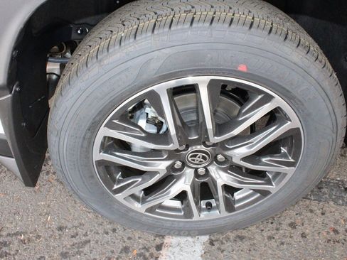 New 2026 Toyota Corolla Cross XLE image 60