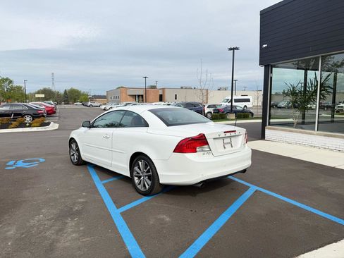 Used 2012 Volvo C70 T5 FWD image 12