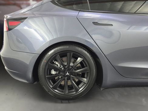 Used 2022 Tesla Model 3 RWD image 18