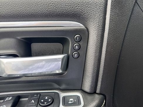 Used 2019 RAM 3500 Laramie image 34