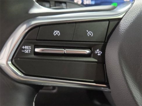 Used 2025 Chevrolet Equinox EV LT w/ Convenience Package image 20