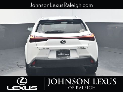 New 2025 Lexus UX 300h FWD image 8