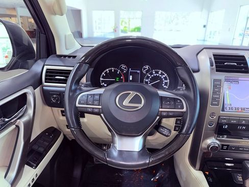 Used 2020 Lexus GX 460 Premium AWD/4WD image 17