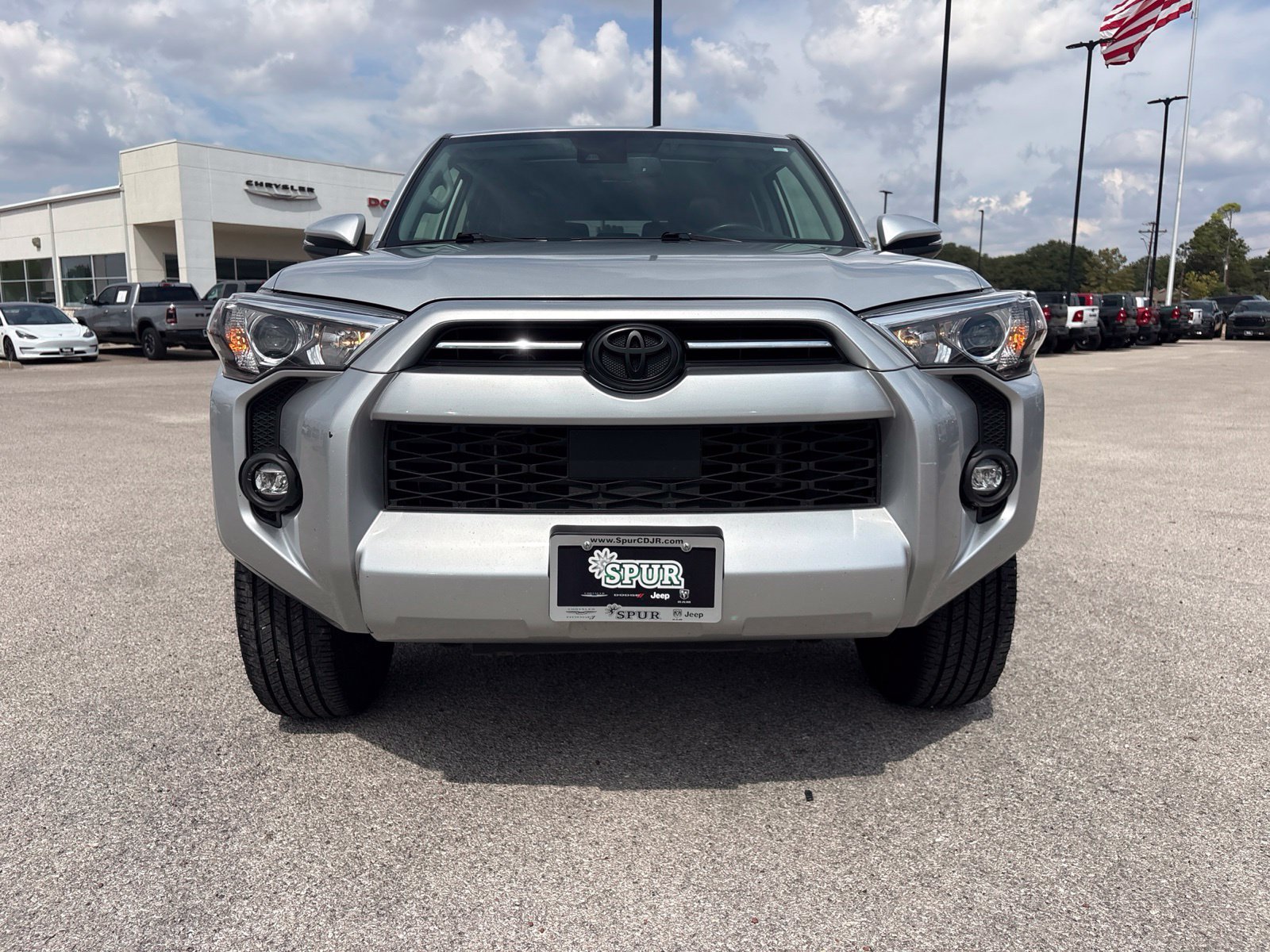Used 2023 Toyota 4Runner SR5 Premium w/ Moonroof Package AWD/4WD image 9