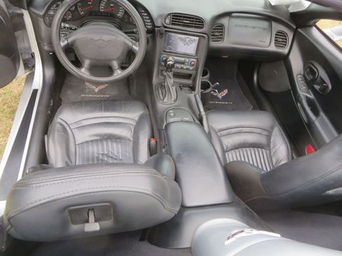 Used 2003 Chevrolet Corvette Convertible w/ Preferred Equipment Group1 image 14