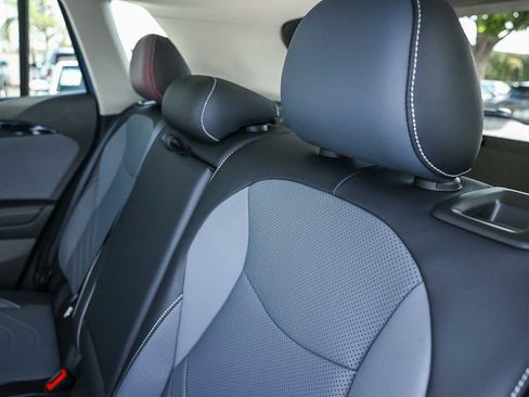 New 2026 Volkswagen Tiguan SE image 27