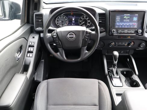 Used 2023 Nissan Frontier SV w/ Midnight Edition Package RWD image 21