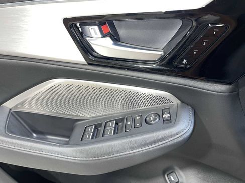 Used 2024 Acura MDX SH-AWD image 23