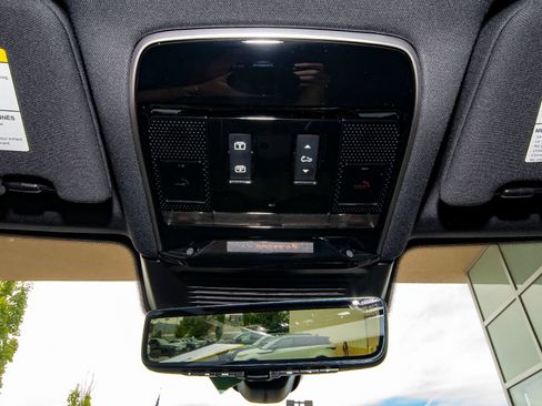 New 2026 Land Rover Range Rover SE AWD/4WD image 17