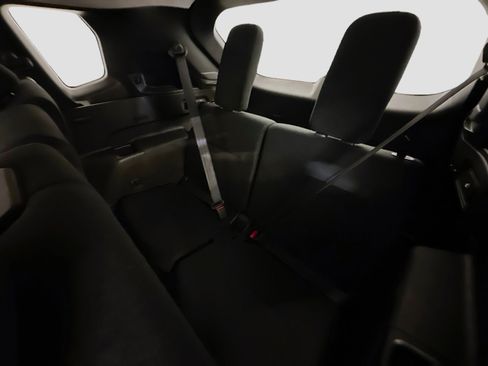 Used 2025 Mitsubishi Outlander ES image 35