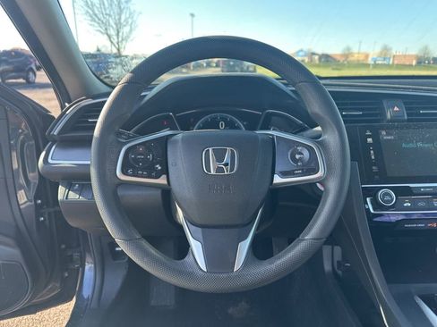 Used 2018 Honda Civic EX image 19