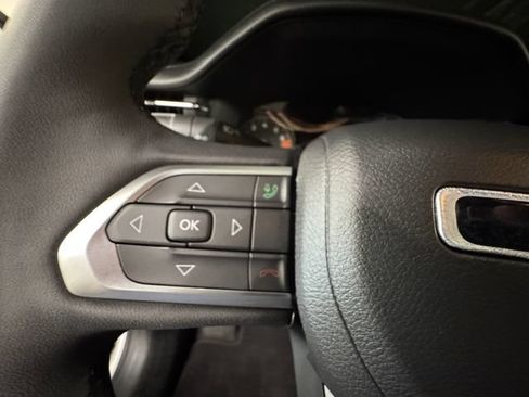 Used 2023 Jeep Compass Limited AWD/4WD image 20