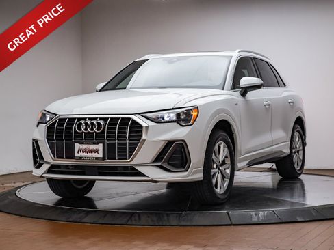 Used 2022 Audi Q3 2.0T Premium image 1