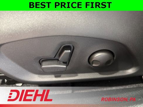 New 2026 Jeep Compass Limited image 20