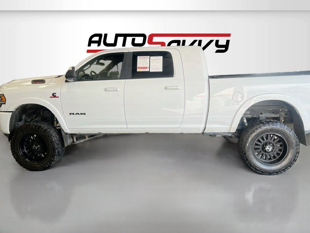 Used 2022 RAM 2500 Laramie w/ Night Edition AWD/4WD image 4