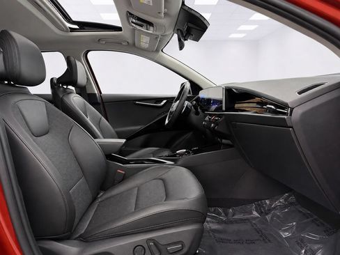 Used 2023 Kia Niro Wave w/ Wave Preserve Package FWD image 17