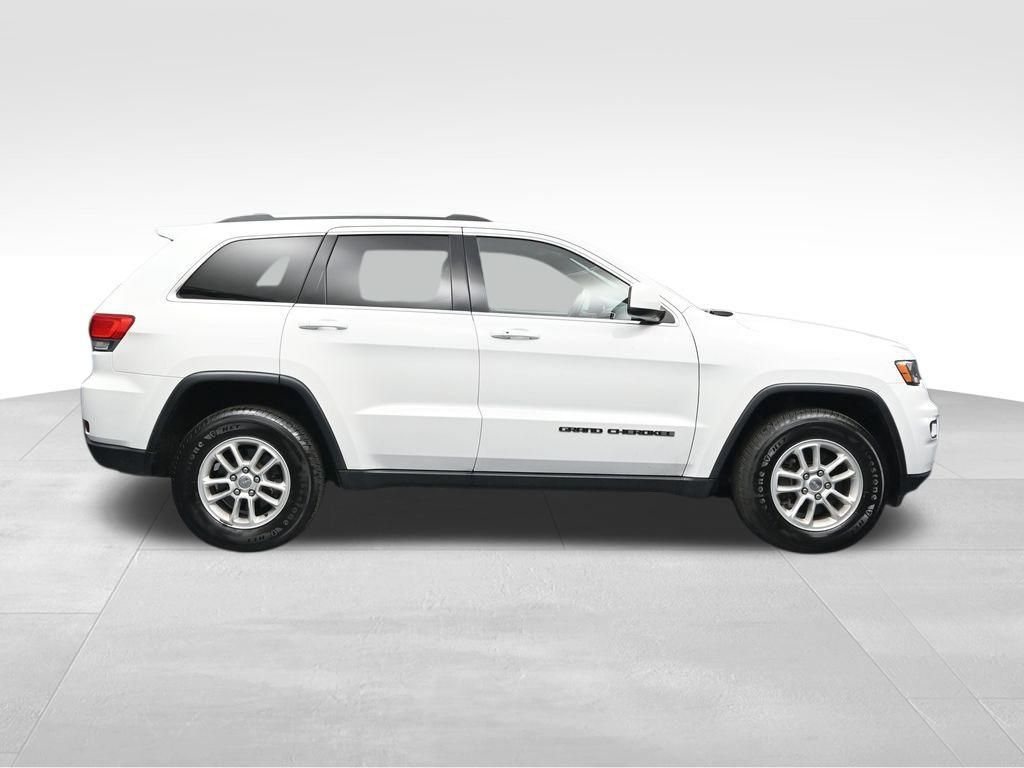 Used 2019 Jeep Grand Cherokee Laredo w/ Security & Convenience Group AWD/4WD image 6