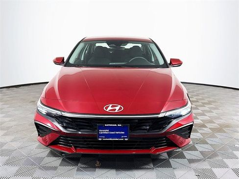 Certified 2024 Hyundai Elantra SEL image 9