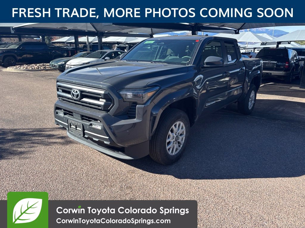 Used 2025 Toyota Tacoma SR5 AWD/4WD image 3