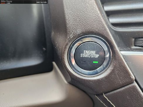 Used 2016 Chevrolet Suburban LTZ image 49