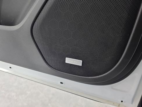 Used 2018 GMC Acadia SLT image 27