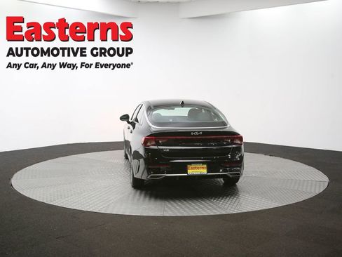 Used 2024 Nissan Sentra SV image 35