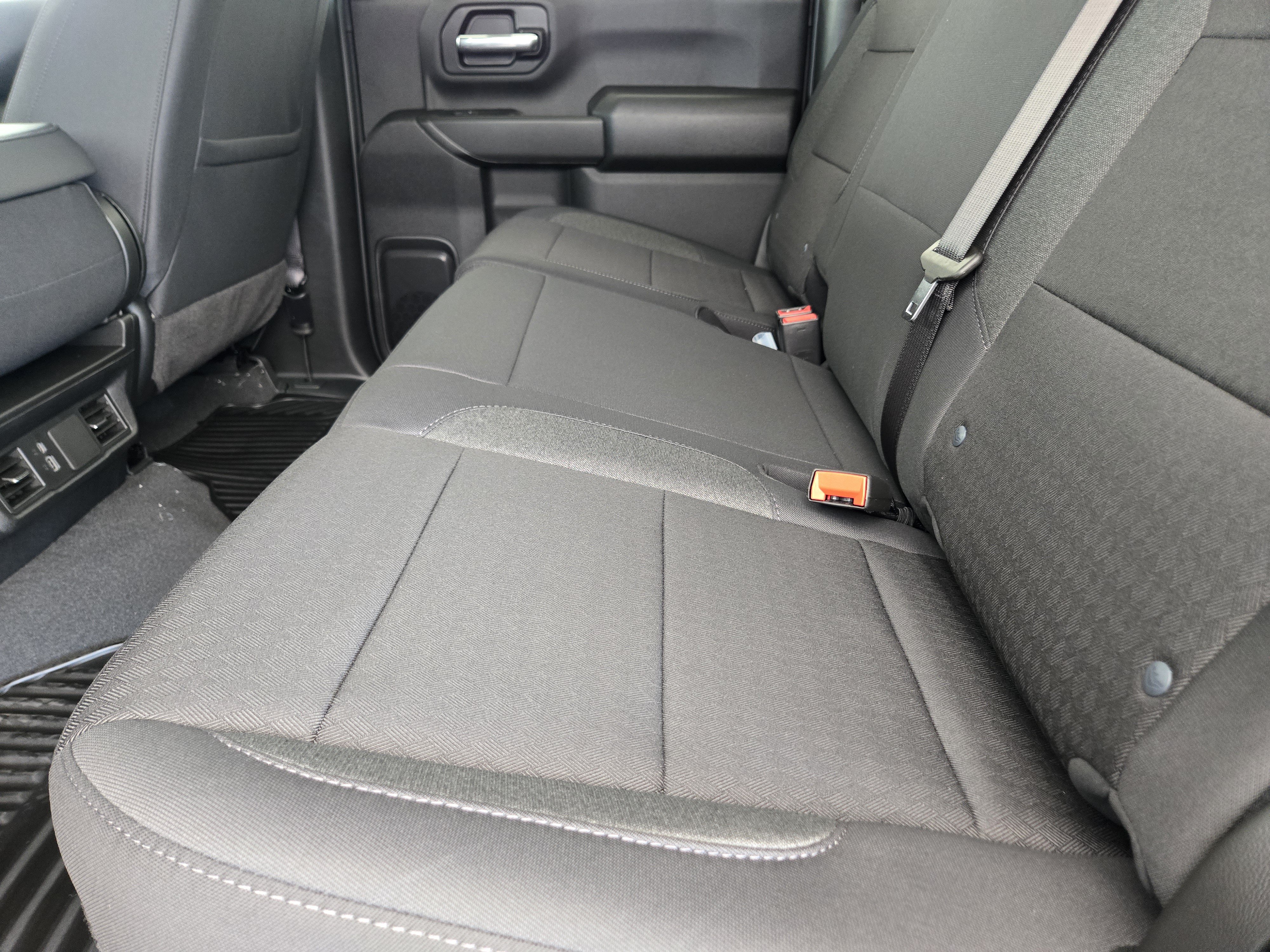 New 2026 Chevrolet Silverado 2500 Custom w/ Custom Value Package AWD/4WD image 20