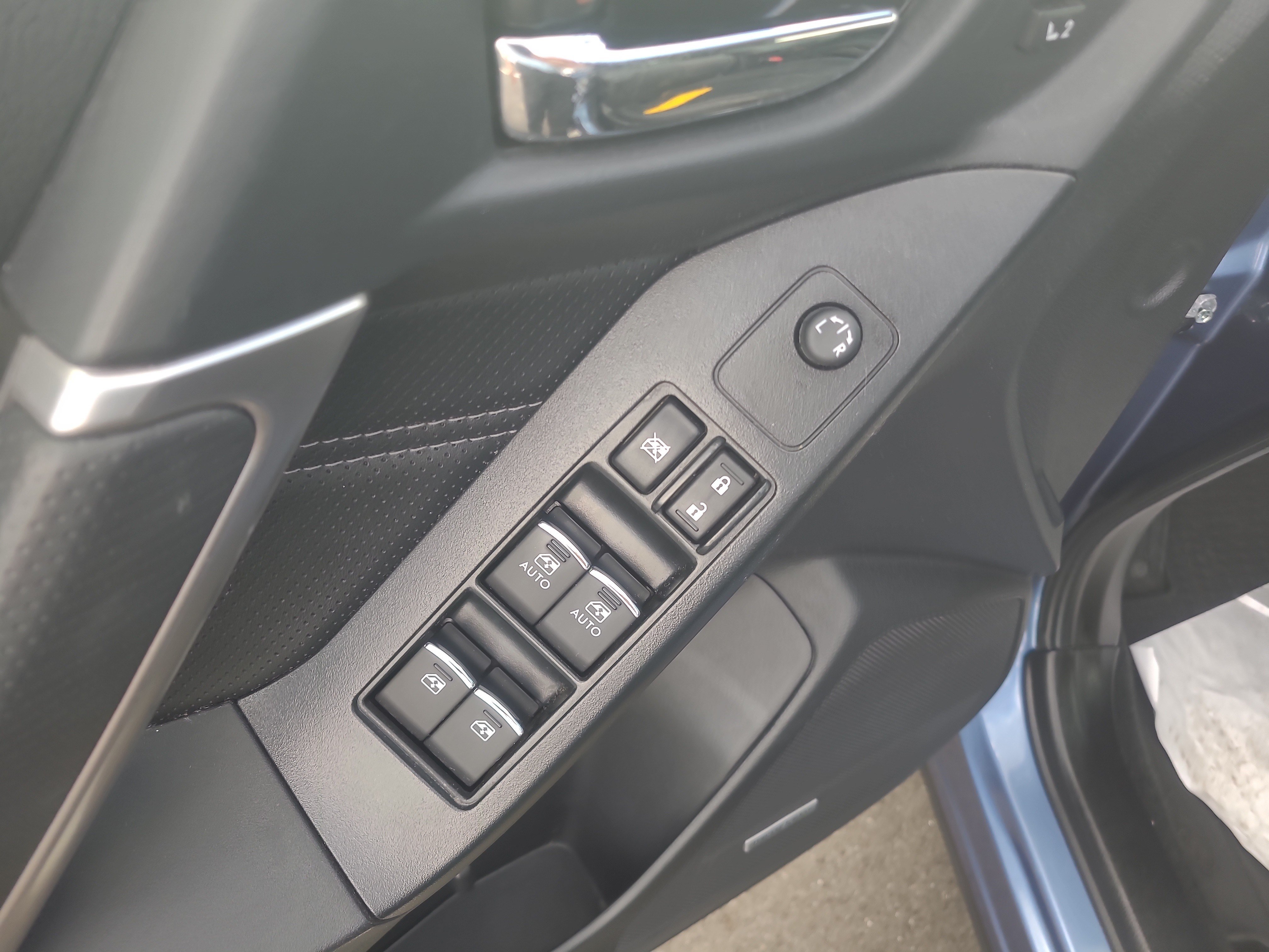 Used 2017 Subaru Forester 2.0XT Touring AWD/4WD image 13