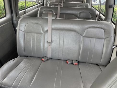 Used 2024 Chevrolet Express 3500 LS RWD image 30