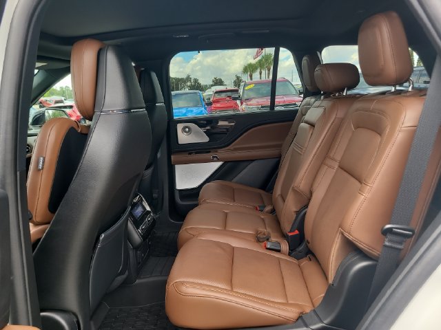 Used 2023 Lincoln Aviator Reserve w/ Equipment Group 201A RWD image 14
