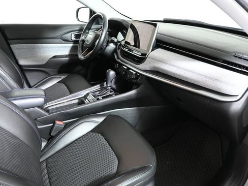 Used 2022 Jeep Compass Latitude w/ Convenience Group image 27