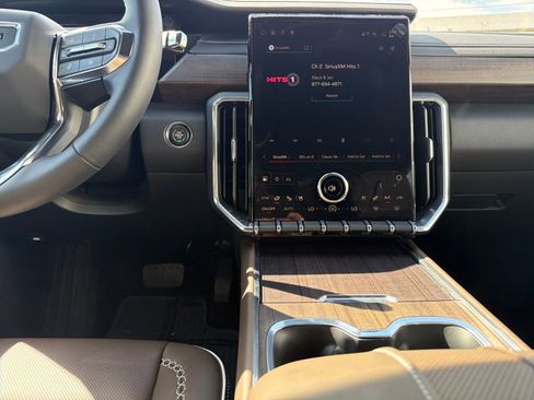 New 2026 GMC Acadia Denali Ultimate image 28