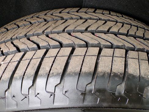 Used 2025 Chevrolet Blazer EV LT image 32