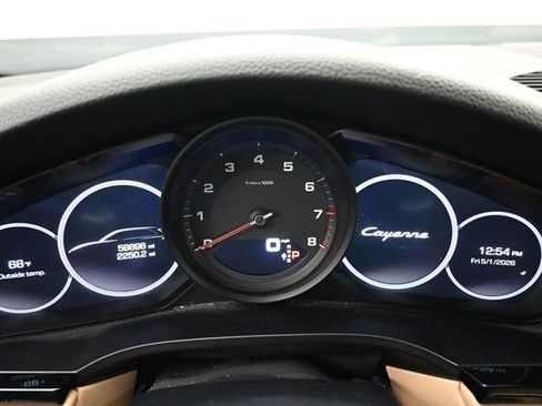 Used 2020 Porsche Cayenne AWD/4WD image 11