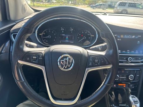 Used 2020 Buick Encore Preferred FWD image 15