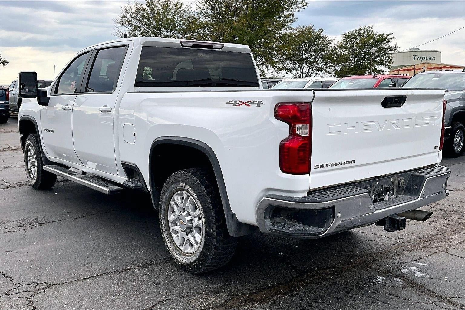 Used 2022 Chevrolet Silverado 2500 LT w/ Convenience Package AWD/4WD image 5
