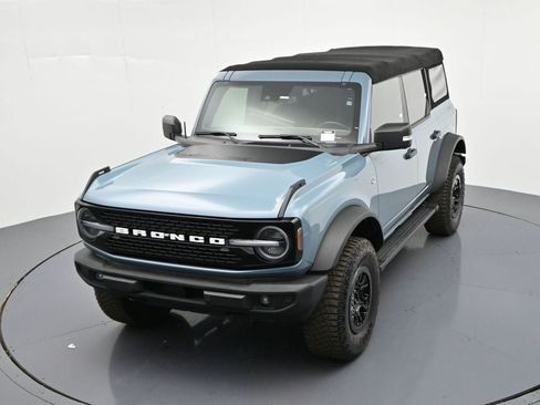 Used 2022 Ford Bronco Wildtrak AWD/4WD image 28