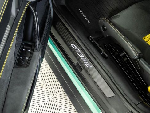 Used 2023 Porsche 911 GT3 RS w/ Weissach Package RWD image 8