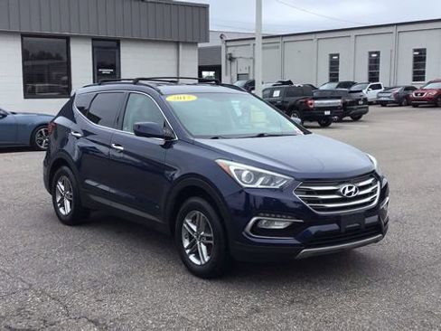 Used 2017 Hyundai Santa Fe Sport image 3