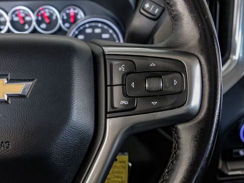 Used 2022 Chevrolet Silverado 2500 LT w/ Fleet Comfort Package image 17