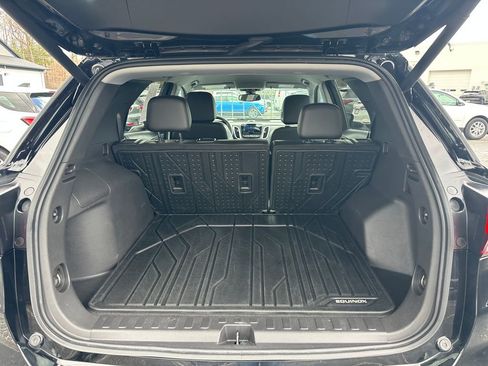 Used 2024 Chevrolet Equinox Premier w/ LPO, Floor Liner Package AWD/4WD image 27