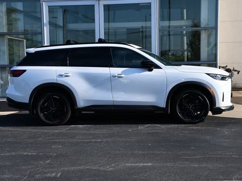 Certified 2026 INFINITI QX60 Sport w/ Dark Cargo Package AWD/4WD image 7