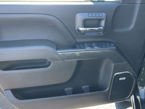 Used 2019 GMC Sierra 2500 SLT w/ All Terrain HD Package image 14