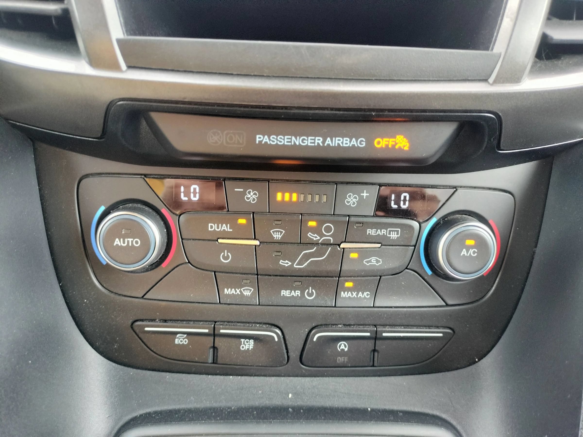 Used 2022 Ford Transit Connect XL FWD image 35