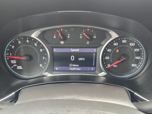 Used 2022 Chevrolet Equinox LT image 9