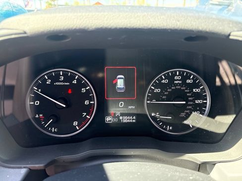Used 2024 Subaru Crosstrek 2.0i Premium AWD/4WD image 7