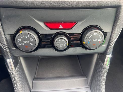 Used 2024 Subaru Forester Premium image 22